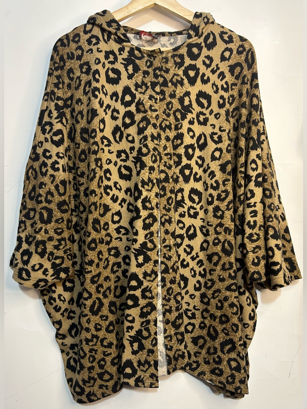 Lady Nole Cheetah Print Single Button Poncho Sweater One Size
